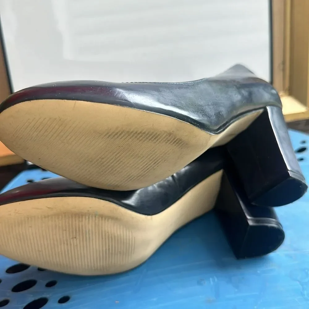 Lands End heels size 7